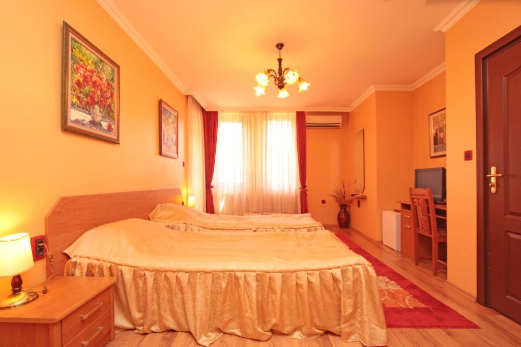 Family Hotel Silvestar Veliko Tŭrnovo Eksteriør bilde